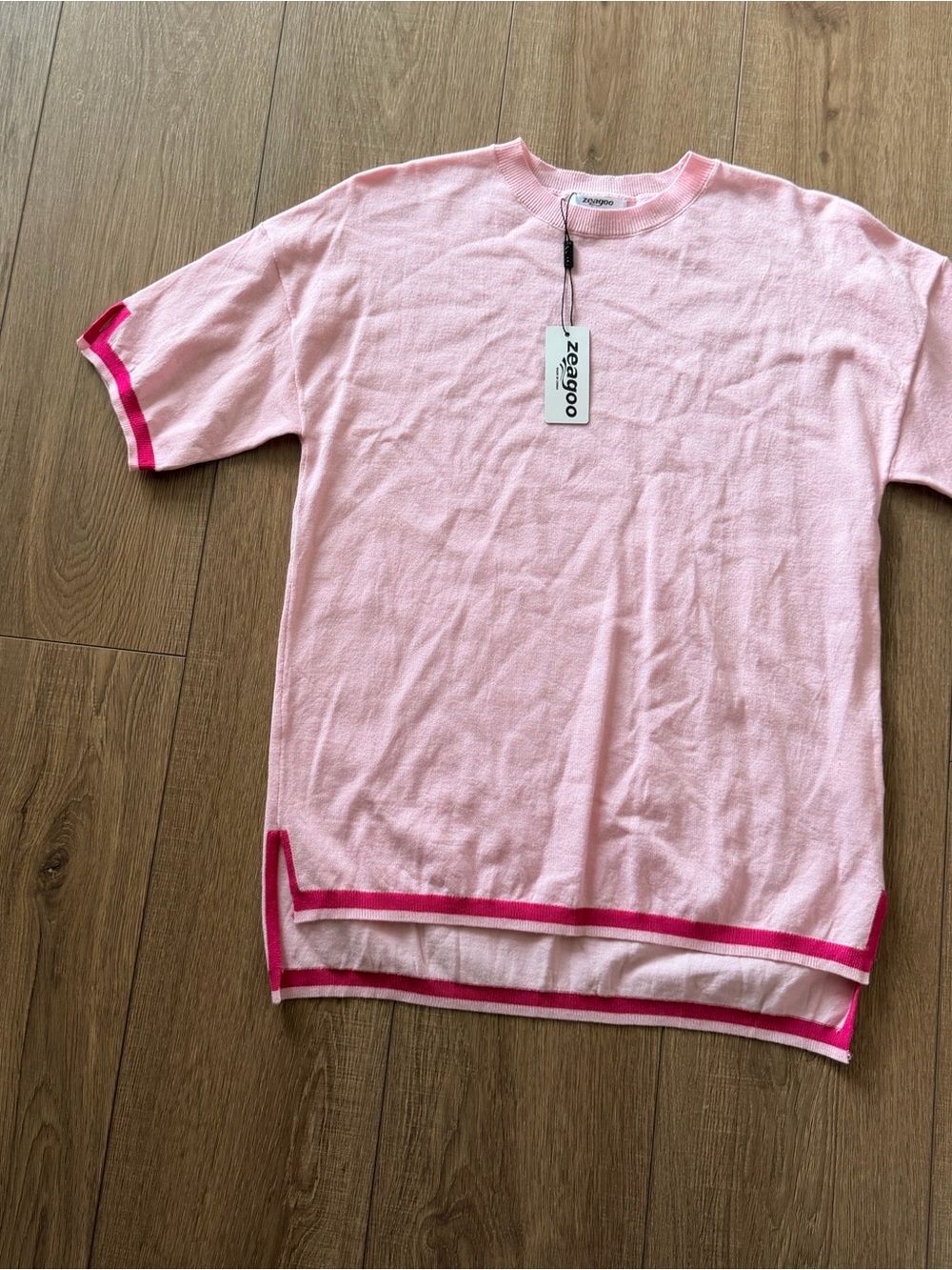 Light Pink Short Sleeve Knit Top with Hot Pink Trim